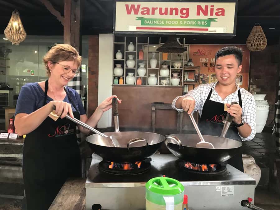 Seminyak: Balinese Cooking Class & Market Tour - Eating the Results: A Meal That Becomes the Best Part
