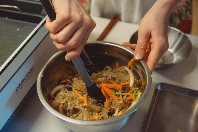 Seoul: Authentic Korean Cooking Class and Market Tour - Your Lunch: Eating the Food You Made (Not Waiting for It)