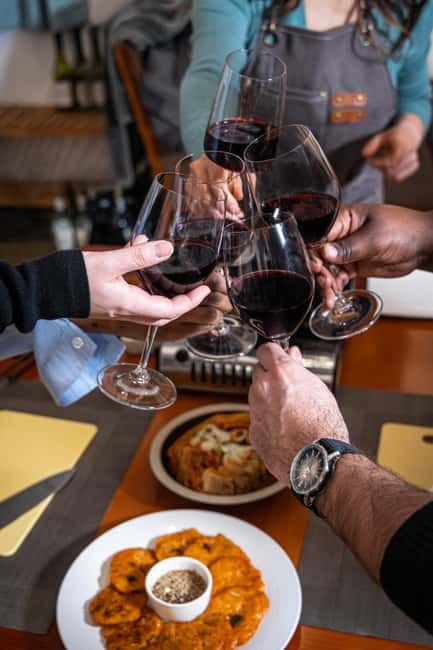 Seoul: Kimchi Dishes Cooking Class with Wine Pairing - Key highlights worth showing up for