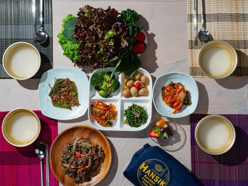 Seoul: Taste of Korea, Authentic Home Style Cooking Class - Cooking Flow: How the Class Keeps You Busy (Without Rushing)