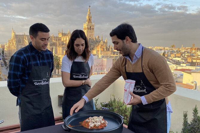 Sevilla: Rooftop Paella Cooking Class & 30-minute expert Q&A - Chef Fernando’s Paella Steps: What You Actually Learn