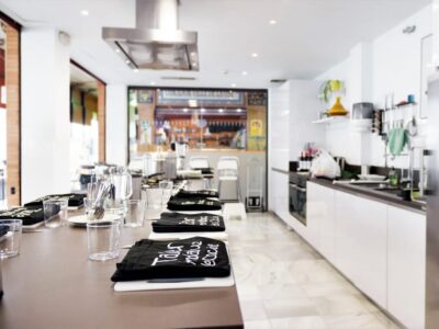 Seville: 3.5-Hour Spanish Cooking Class & Triana Market Tour - Inside the market kitchen: how the 3.5 hours are actually structured