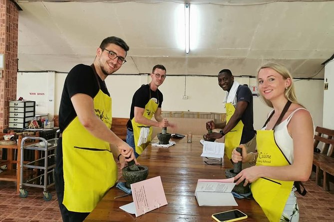 Siam Cuisine Thai Cookery School Krabi - Herbs, spice, and the stuff you can recreate at home