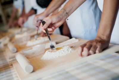 Siena countryside: cooking class in a real Tuscan farmhouse - The Farm-to-Table Walk: vegetable garden and olive grove time