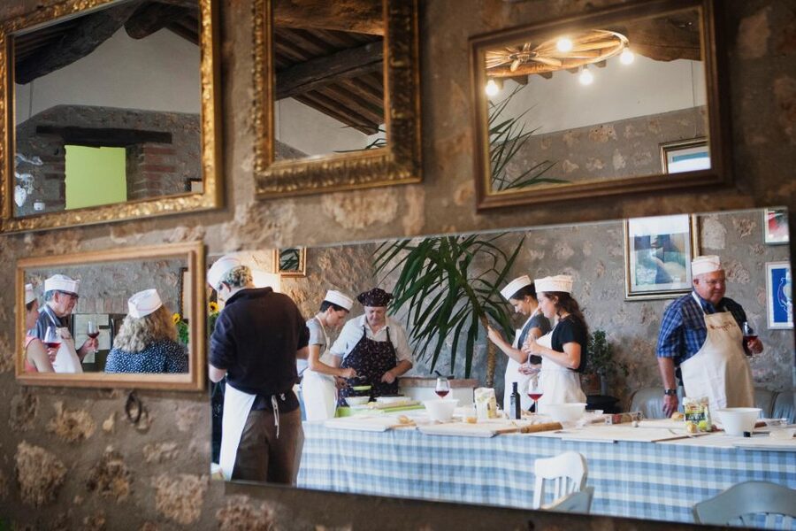 Siena countryside: cooking class in a real Tuscan farmhouse - Starters and desserts: seasonal taste, not just sweet finishing