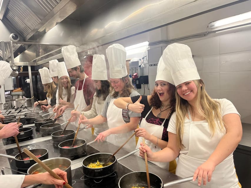 Siena: Pasta and Tiramisu Cooking Class with Wine - Arriving at Trattoria Fonte Giusta: The Easy Start That Sets the Tone
