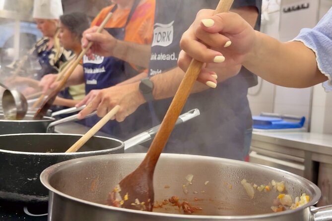 Siena: Pasta and Tiramisu Small Group Cooking Class with Wine - Price and value: what $89.30 really covers