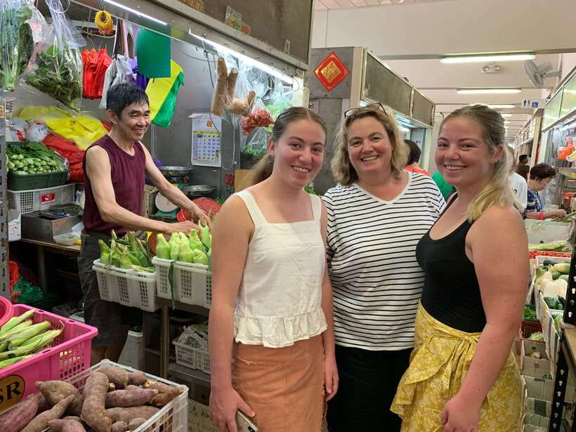 Singapore: Market-to-Table Experience and Cooking Class - Wet Market Tour: Learning Ingredients Where They’re Bought