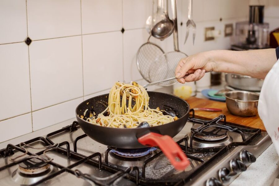 Siracusa: Pasta & Tiramisu Cooking Class at a Local's Home - Aperitivo, Wine, and Coffee: The Meal Is Part of the Teaching