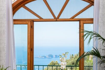 Small-Group Cooking Class in Positano: Gnocchi, Tiramisù & Drinks - Two gnocchi recipes: tomatoes and mozzarella vs limoncello family style