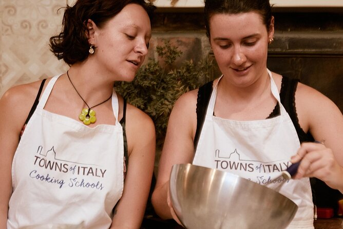 Small Group Cooking Class & Market Food Tour in Florence - Vegetarian-friendly, egg rules, and the celiac question