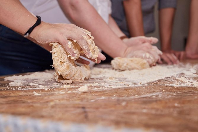 Small Group Cozy Cooking Class in a Typical Milanese Home. - Quick hits before you go