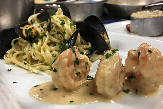 Small Group Gourmet Cooking Lesson With Dinner In Florence - Key Things to Know Before You Go