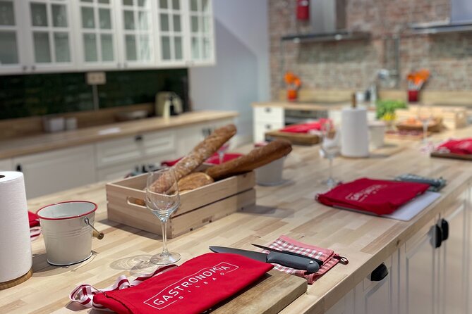 Small-group Immersive Basque Cooking Class in Bilbao with Open Bar - Key highlights you’ll care about