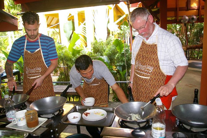 Small-Group Smart Thai Cooking Class in Krabi - Price and what you get for $41.79 per person