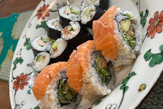 Small Group Sushi roll and Tempura Cooking Class in Nakano - Rolling 3 Sushi Rolls: Picking Fillings and Getting the Cuts Right