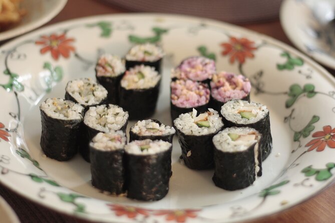 Small Group Sushi roll and Tempura Cooking Class in Nakano - Setting the Table Like Japan: Itadakimasu and Eating What You Make