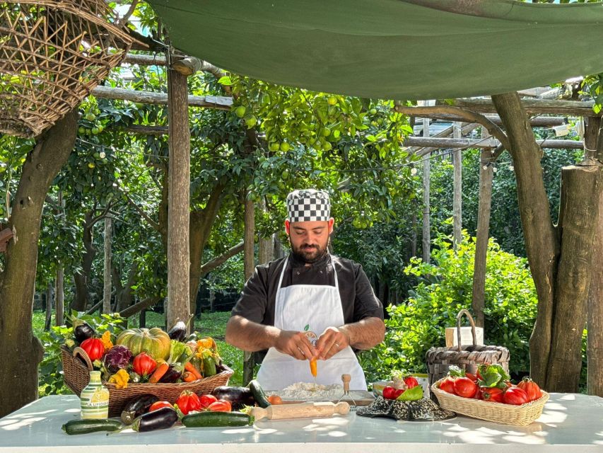 Sorrento: Authentic Italian Cooking Class in a Citrus Grove - Tasting under the pergola: how lunch turns into a class