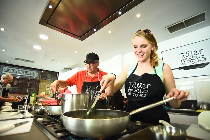 Spanish Cooking Class & Triana Market Tour in Sevilla - From Market to Kitchen: How the Class Really Works