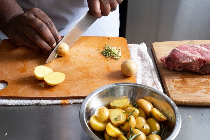 Spanish Tapas Cooking Class + Unlimited Wine (6-Course Meal) - Unlimited wine pairing: why it’s more than just drinking