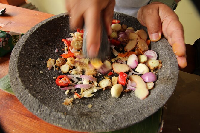 Spice Garden, Jamu & Cooking Class in Bali Village - Meeting at BalikaruBelulang and the Pace of a Small Group