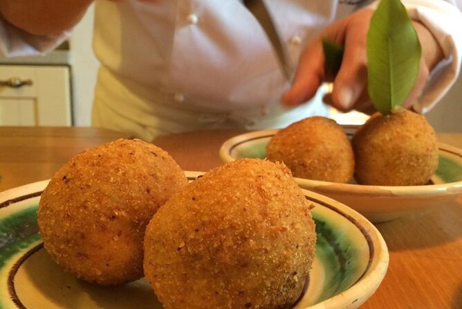 Street food and Cooking class in Syracuse - What you drink and what you’ll taste during the class