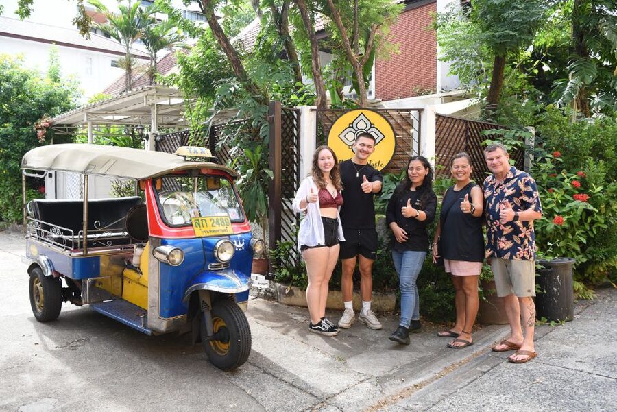 Sukhumvit: Hands-on Thai Cooking Class & Market Tour in BKK - Practical tips: shoes, hunger, and how to avoid small annoyances