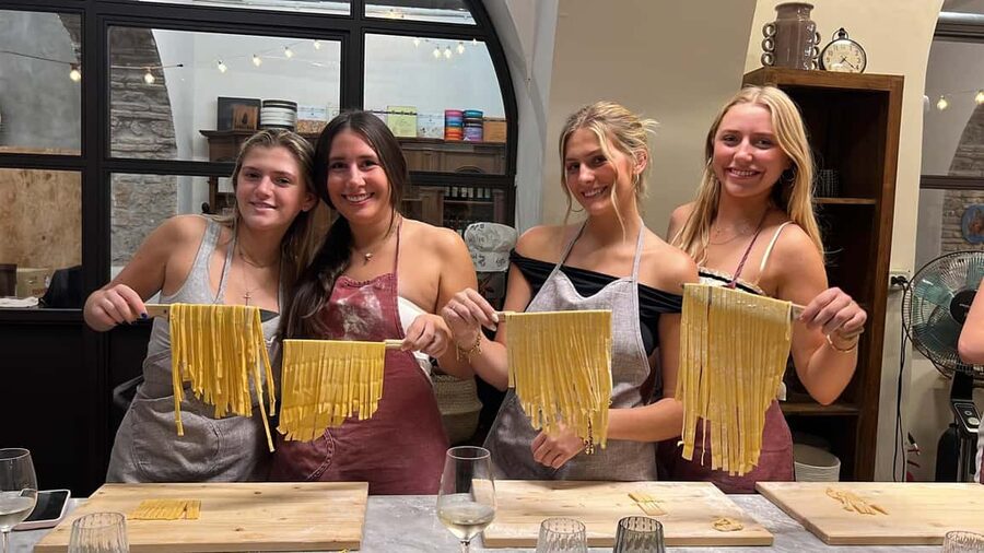 Super Fun Pasta and Gelato Cooking Class by the Vatican - Finding Holy Pizza and the Cook-First Setup at Borgo Vittorio 9 B