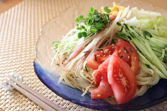 Sushi Cooking Class - Vegan and allergy requests: how flexible is this lesson?