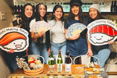 Sushi Making Osaka Omakase Cooking Class in Japan - The first hour: sushi history and your first nigiri