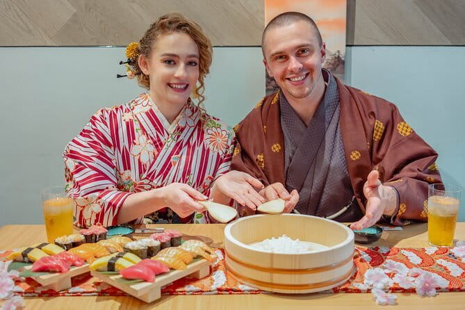 Sushi Making Osaka Omakase Cooking Class in Japan - The last half-hour: cook freely, then sit down to eat
