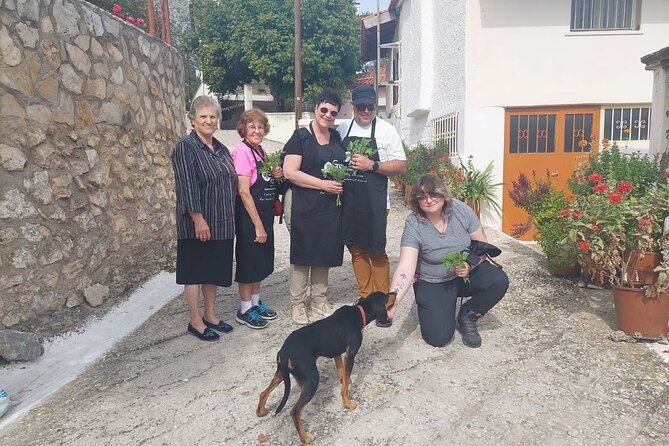 Sustainbable Cooking class, explore a mountainous village - What a 4-hour schedule feels like on the ground