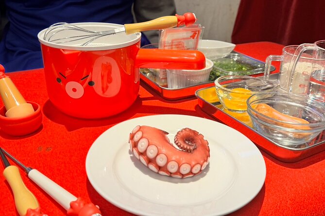 TAKOYAKI Cooking Class with All-you-can-drink in Tokyo, Roppongi - Your full 70-minute flow: what happens when