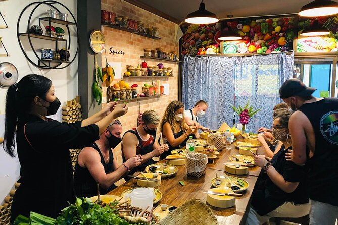 Thai cooking class experience in Bangkok with Tingly Thai cooking school - Where You Meet and How to Prepare (So You Don’t Waste Time)