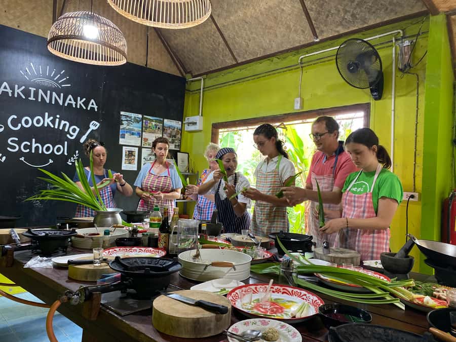Thai cooking class &Market tour by Amazon Prime Series Chef. - Entering the Bang Niang market: where your Thai flavor starts