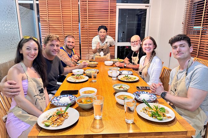 Thai Cooking Class Phuket by Tony - Eating together: enjoying your meal and taking leftovers home
