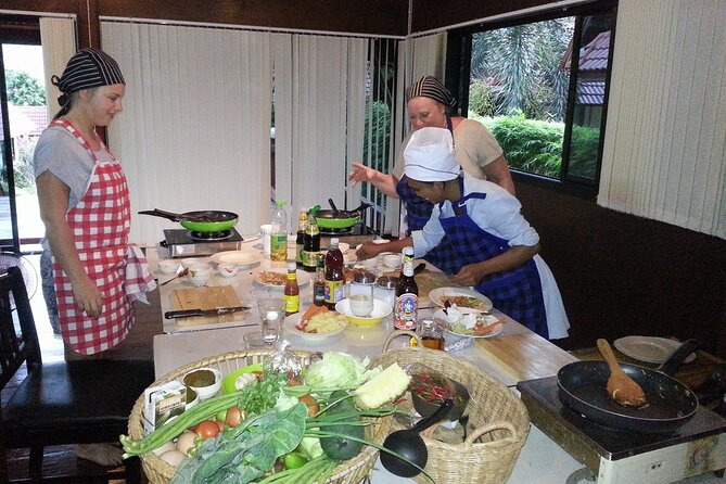 Thai Cooking Class with Local Market Tour in Koh Samui - Price and Value: Is $80.68 Worth It?