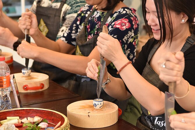 Thai Cooking Class with Market Tour in Sathon Bangkok - Price and logistics: why $45.64 can be a smart deal