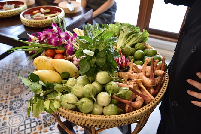 Thai Cooking Class with Market Tour in Sathon Bangkok - Who should book this class (and who might want a different option)