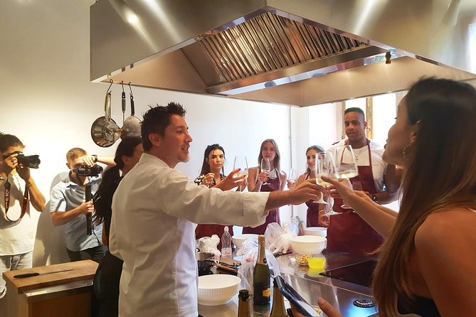 The Art of Making Pizza-Cooking Class in Unique Location with Italian Pizzachef - Pizza-making in practice: dough, toppings, and the timing that matters