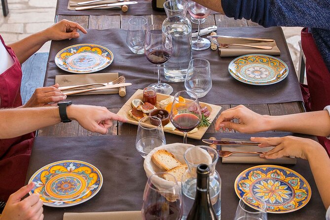 Tivoli Day Trip: Villa D’Este & Cooking Class - The Tivoli Side: Quiet Hills, Farm Animals, and Little Moments