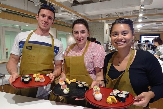 Tokyo; Sushi Cooking Lesson at Japan's Leading Culinary School - The tempura part: learning the crunch (and how to handle oil fear)