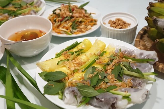 Top-rated Home Cooking Class with a River View AC Kitchen - The optional market visit (VND150,000): when it’s worth adding