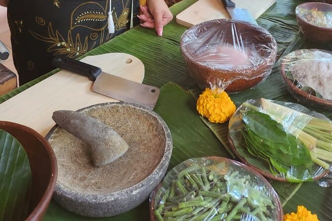 Traditional Balinese Cooking Class with Ubud Tour - Taman Mumbul and Tanah Lot: sacred stops with big photo payoff