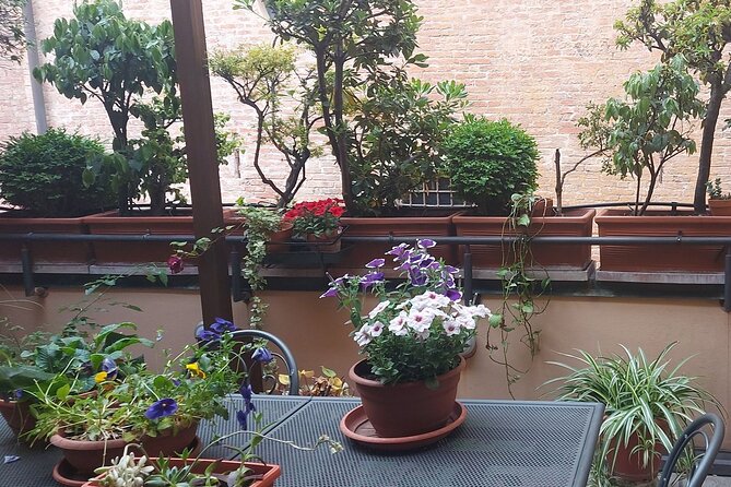 Traditional Bolognese Cooking Class in Bologna with Giovanna S - A Home Cooking Class Where Bologna Feels Personal