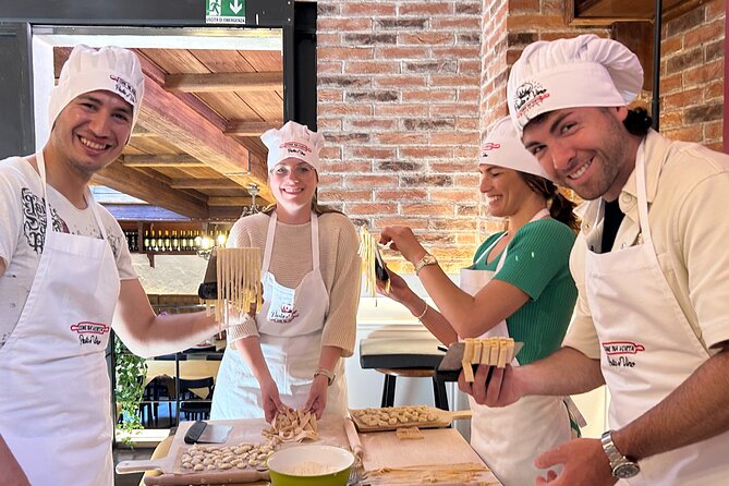Traditional Cooking Class with Wine Pairing in Rome - Timing, Group Size, and What That Means for You