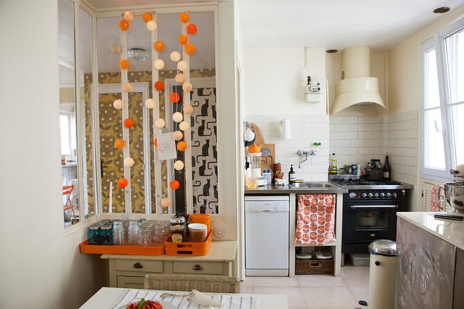 Traditional French Soufflé Cooking Class in Paris in a Local Home - The 3-Course Home Meal With Wine: Eat What You Made