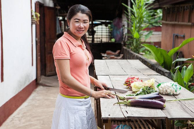 Traditional Market Tour and Private Laotian Cooking Class with a Local - Price and value: what $92 is buying beyond ingredients