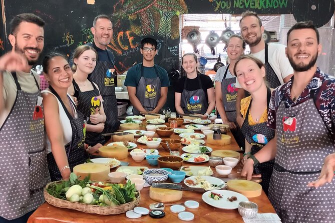 Traditional Thai Cooking Class with Smart Cook - Instructor energy: English clarity and a good laugh