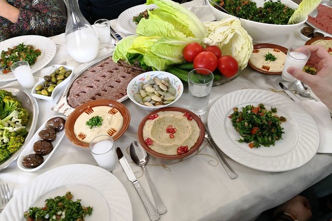 Traveling Spoon Lebanese Mezze Private Online Cooking Class - Key things you’ll notice right away
